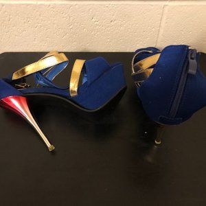 Blue Wan Xiang Ren High Heels